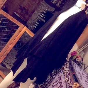 Badgley Mischka sweater Shawl